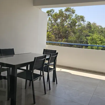 Local Apartment Larnaca