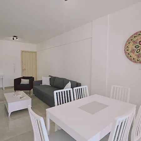 Apartman Local Lárnaka